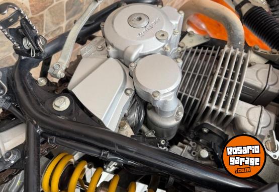 Motos - Honda Tornado xr 250 2020 Nafta 15000Km - En Venta