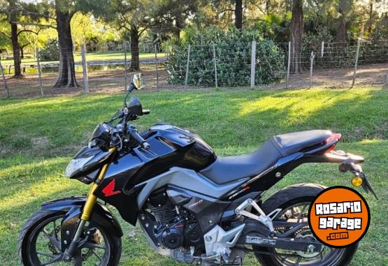 Motos - Honda Cb 2017 Nafta 33000Km - En Venta