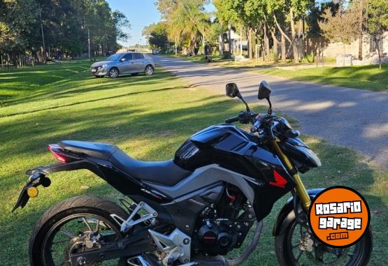 Motos - Honda Cb 2017 Nafta 33000Km - En Venta