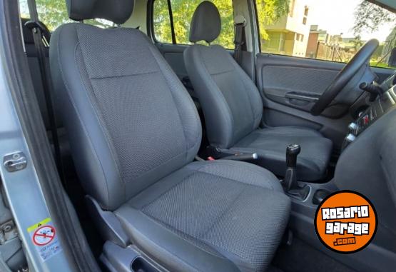 Autos - Volkswagen Fox Trendline 1.6 2012 Nafta 98000Km - En Venta