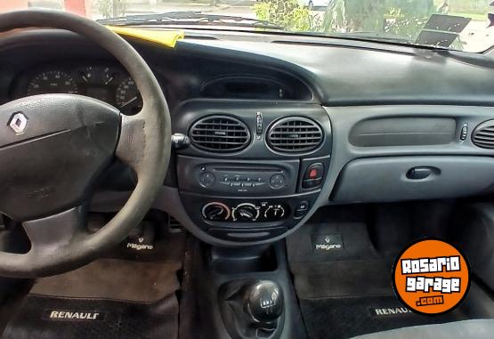 Autos - Renault Megane 2004 Nafta 165000Km - En Venta