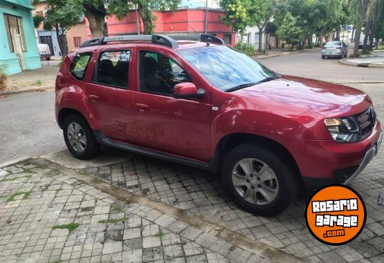 Autos - Renault Duster 2018 GNC 120000Km - En Venta