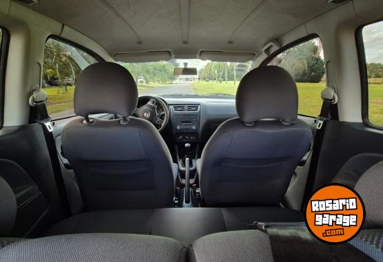 Autos - Volkswagen Fox Trendline 1.6 2012 Nafta 140000Km - En Venta