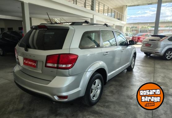 Camionetas - Dodge JOURNEY 2011 Nafta 290000Km - En Venta