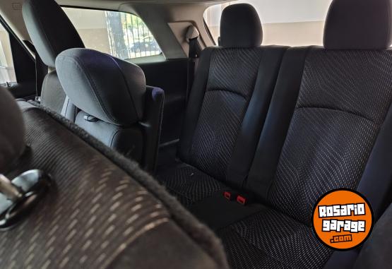 Camionetas - Dodge JOURNEY 2011 Nafta 290000Km - En Venta