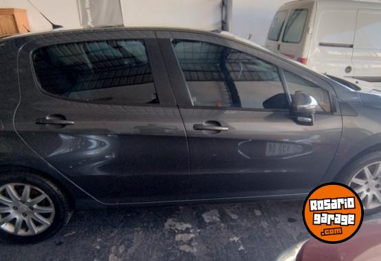 Autos - Peugeot 308 ALLURE + NAVEGADOR 2012 Nafta 146000Km - En Venta