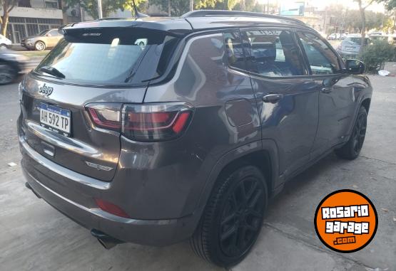 Camionetas - Jeep COMPASS 2.0T BLACKHAWK AT 2025 Nafta 11000Km - En Venta