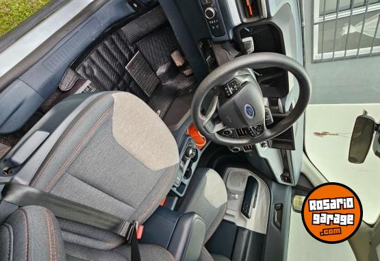 Camionetas - Ford Maverick 2024 Nafta 26000Km - En Venta