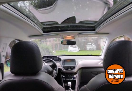Autos - Peugeot 2008 SPORT 2016 Nafta 97000Km - En Venta