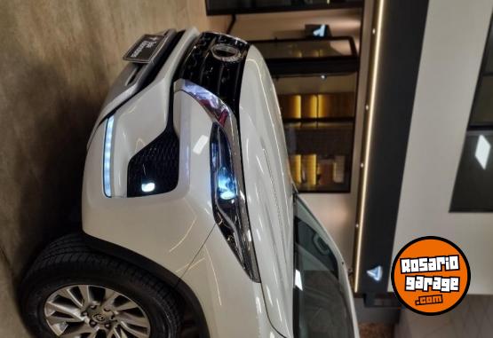 Camionetas - Toyota SW4 SRX 2.8L 4X4 AT 2021 2021 Diesel 153000Km - En Venta