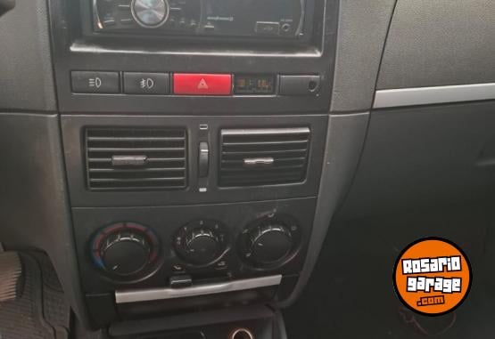 Utilitarios - Fiat Strada 2008 Diesel 190000Km - En Venta