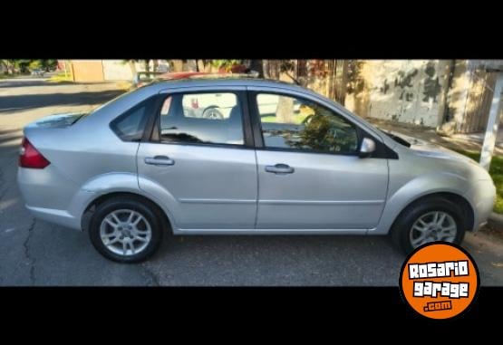 Autos - Ford Fiesta 2009 Nafta 250000Km - En Venta