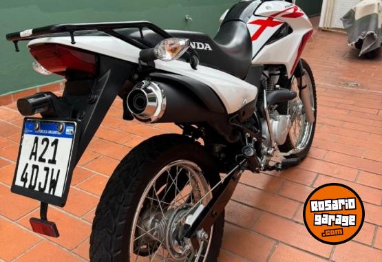 Motos - Honda XR 2024 Nafta 9900Km - En Venta