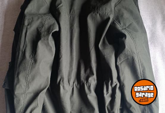 Indumentaria - Vendo campera parka talle L - En Venta