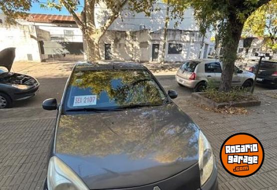Autos - Renault sandero 2011 GNC 225000Km - En Venta