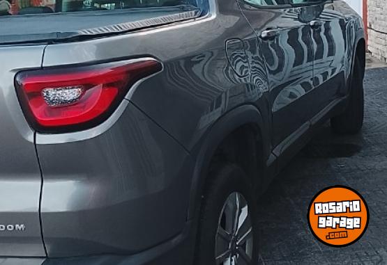 Camionetas - Fiat Fiat toro 1.8 autom�tica 2019 GNC 168000Km - En Venta