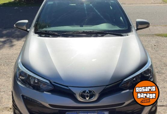 Autos - Toyota Yaris Xls Pack 2021 Nafta 98000Km - En Venta