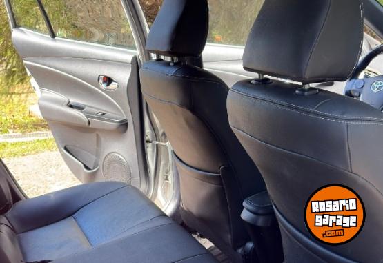 Autos - Toyota Yaris Xls Pack 2021 Nafta 98000Km - En Venta