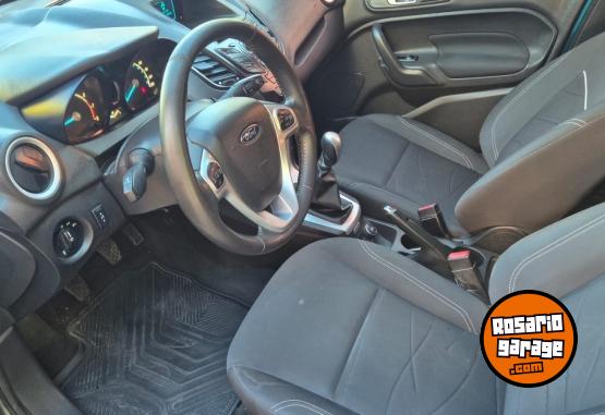 Autos - Ford Fiesta se plus permuto 2014 Nafta 53000Km - En Venta