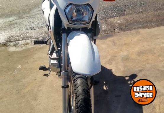 Motos - Honda Xr 2013 Nafta 56000Km - En Venta