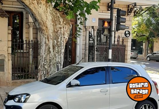 Autos - Toyota Etios XLS Autom�tico 2020 Nafta 29000Km - En Venta