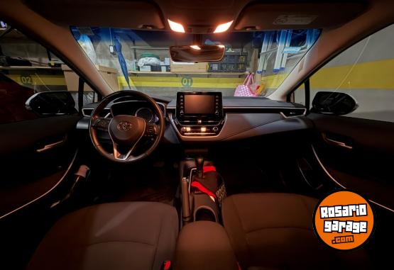 Autos - Toyota XEI CVT 2022 Nafta 66000Km - En Venta