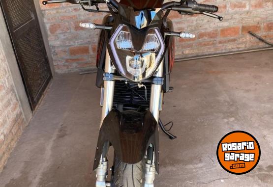Motos - Benelli 251s 2024 Nafta 2200Km - En Venta