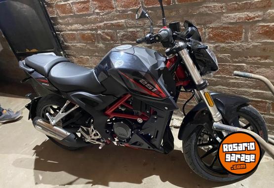 Motos - Benelli 251s 2024 Nafta 2200Km - En Venta