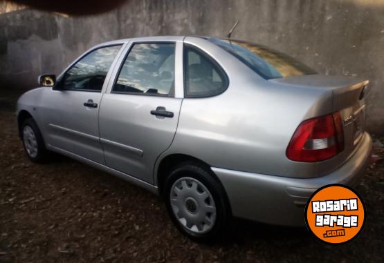Autos - Volkswagen Polo Classic 2006 GNC 149000Km - En Venta