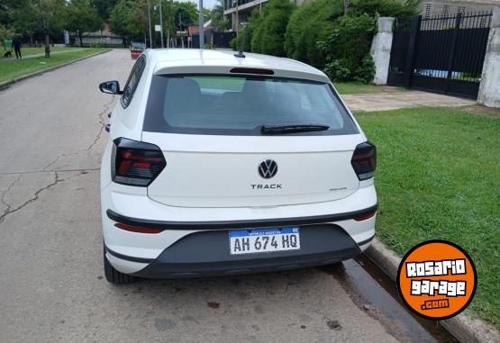 Autos - Volkswagen Polo track 2025 Nafta 9700Km - En Venta