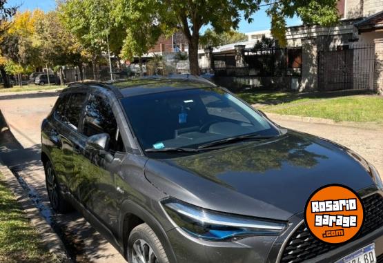 Autos - Toyota COROLLA CROSS 2022 Electrico / Hibrido 87000Km - En Venta