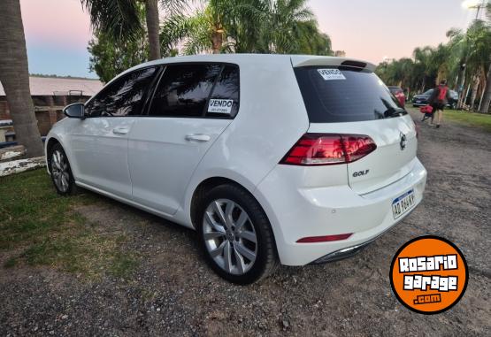 Autos - Volkswagen Golf 2019 Nafta 67000Km - En Venta
