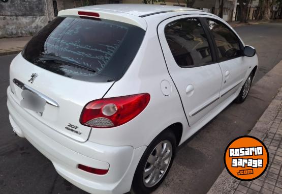 Autos - Peugeot 207 XS Compac. 2012 GNC 150000Km - En Venta