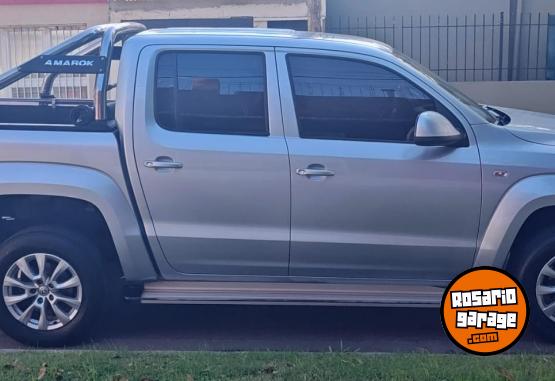 Camionetas - Volkswagen Amarok 2020 Diesel 100000Km - En Venta