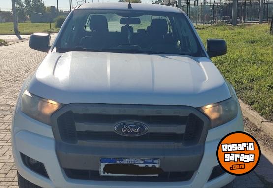 Camionetas - Ford Ranger xls 2018 Diesel 178000Km - En Venta