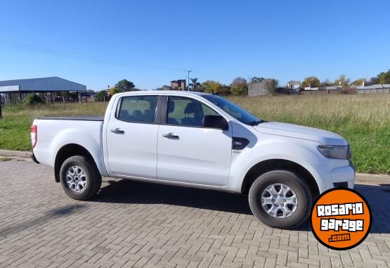 Camionetas - Ford Ranger xls 2018 Diesel 178000Km - En Venta