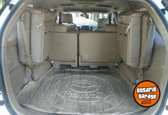 Camionetas - Toyota SW4 2011 Diesel 300000Km - En Venta