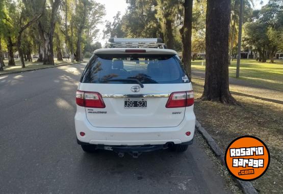 Camionetas - Toyota SW4 2011 Diesel 300000Km - En Venta