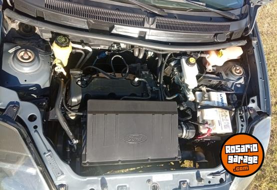 Autos - Ford KA Viral 2012 Nafta 124000Km - En Venta