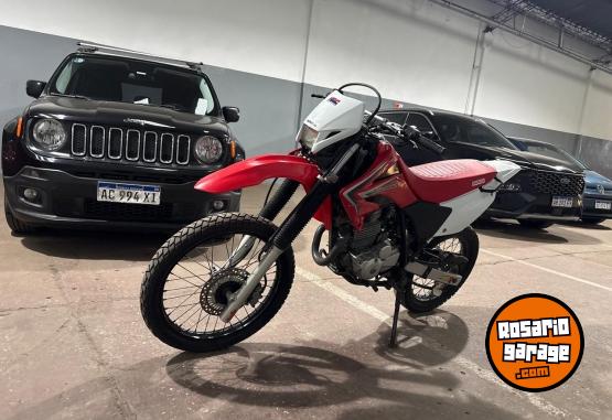 Motos - Honda XR 250 Tornado 2014 Nafta 20000Km - En Venta