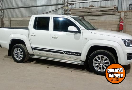 Camionetas - Volkswagen Amarok Confortline 2017 Diesel 140000Km - En Venta