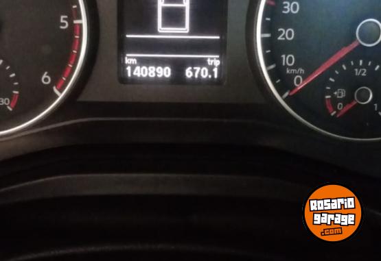 Camionetas - Volkswagen Amarok Confortline 2017 Diesel 140000Km - En Venta
