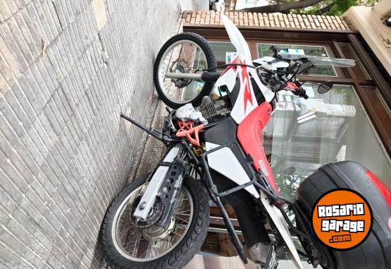 Motos - Honda Xr tornado 250 2015 Nafta 59000Km - En Venta