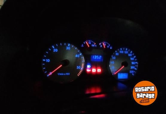 Utilitarios - Volkswagen SAVEIRO 2004 Diesel 190000Km - En Venta
