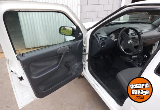 Utilitarios - Volkswagen SAVEIRO 2004 Diesel 190000Km - En Venta