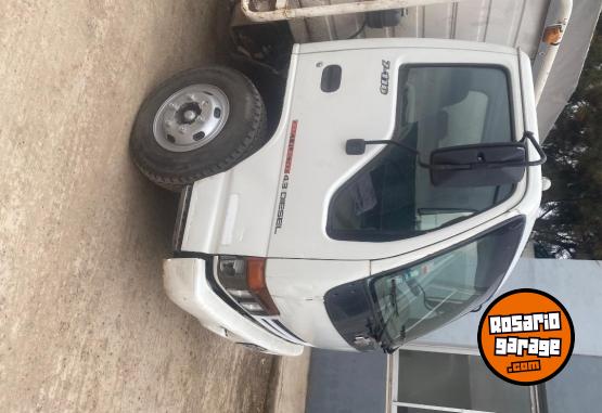 Camiones y Gr�as - Camion Isuzu Npr 4,3 diesel - En Venta