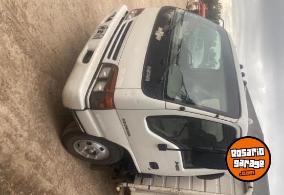 Camiones y Gr�as - Camion Isuzu Npr 4,3 diesel - En Venta