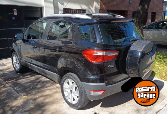 Autos - Ford EcoSport Titanium 2017 Nafta 100000Km - En Venta