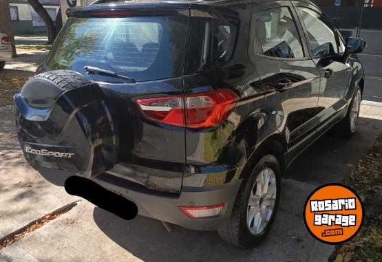 Autos - Ford EcoSport Titanium 2017 Nafta 100000Km - En Venta