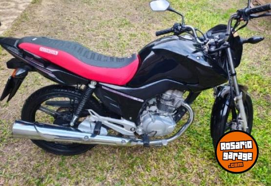 Motos - Honda New titan 2019 Nafta 12700Km - En Venta